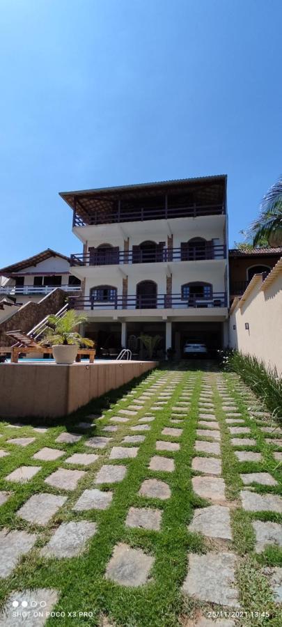 Virgem Hostel *